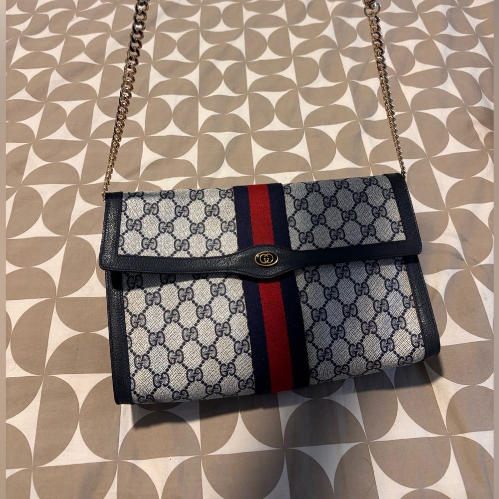 Gucci navy Sherry line clutch bag - Picture 2 of 4